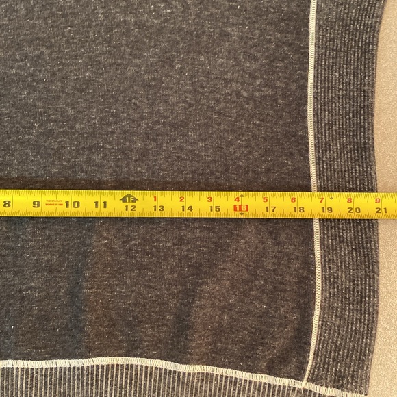 Oakland - Mens pullover sweater. Size XXL - Picture 5 of 7